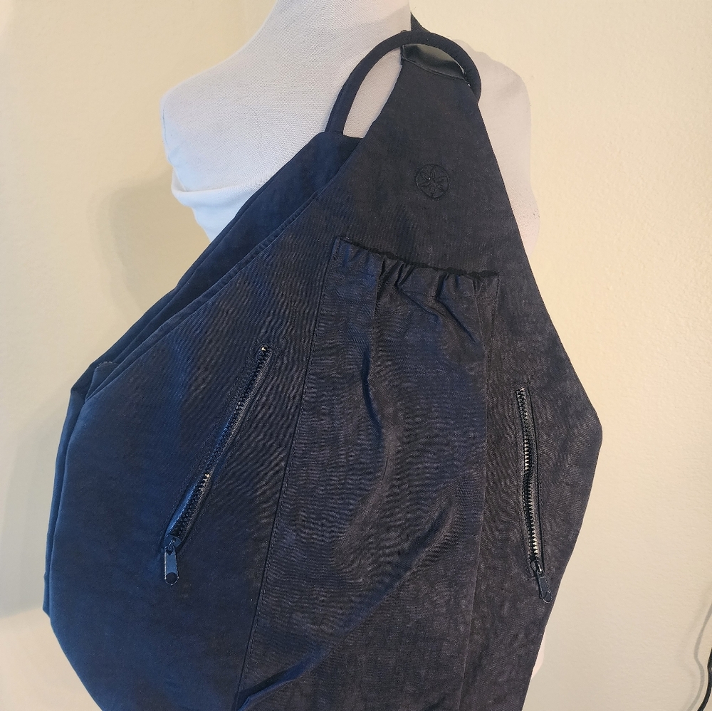 Gaiam Sling Back Yoga Bag